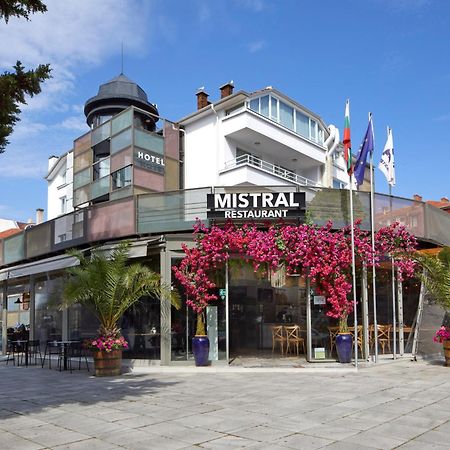 Hotel Mistral 内塞伯尔 外观 照片